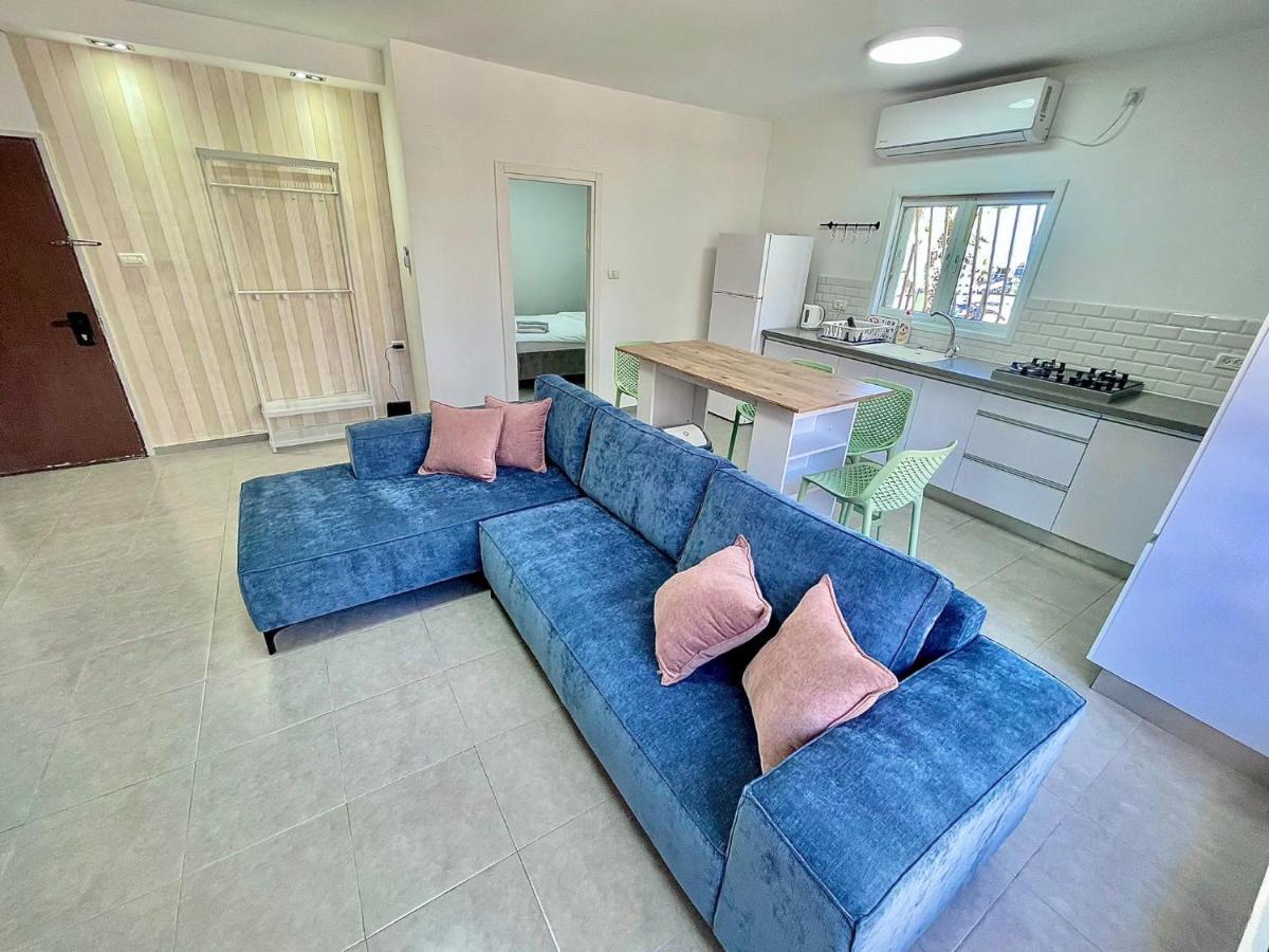 Gk Apartment Beauty Bat Yam Exterior photo