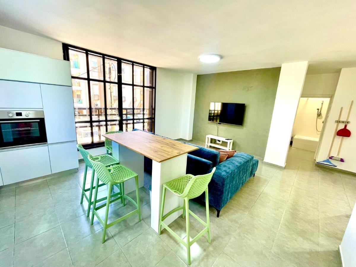 Gk Apartment Beauty Bat Yam Exterior photo
