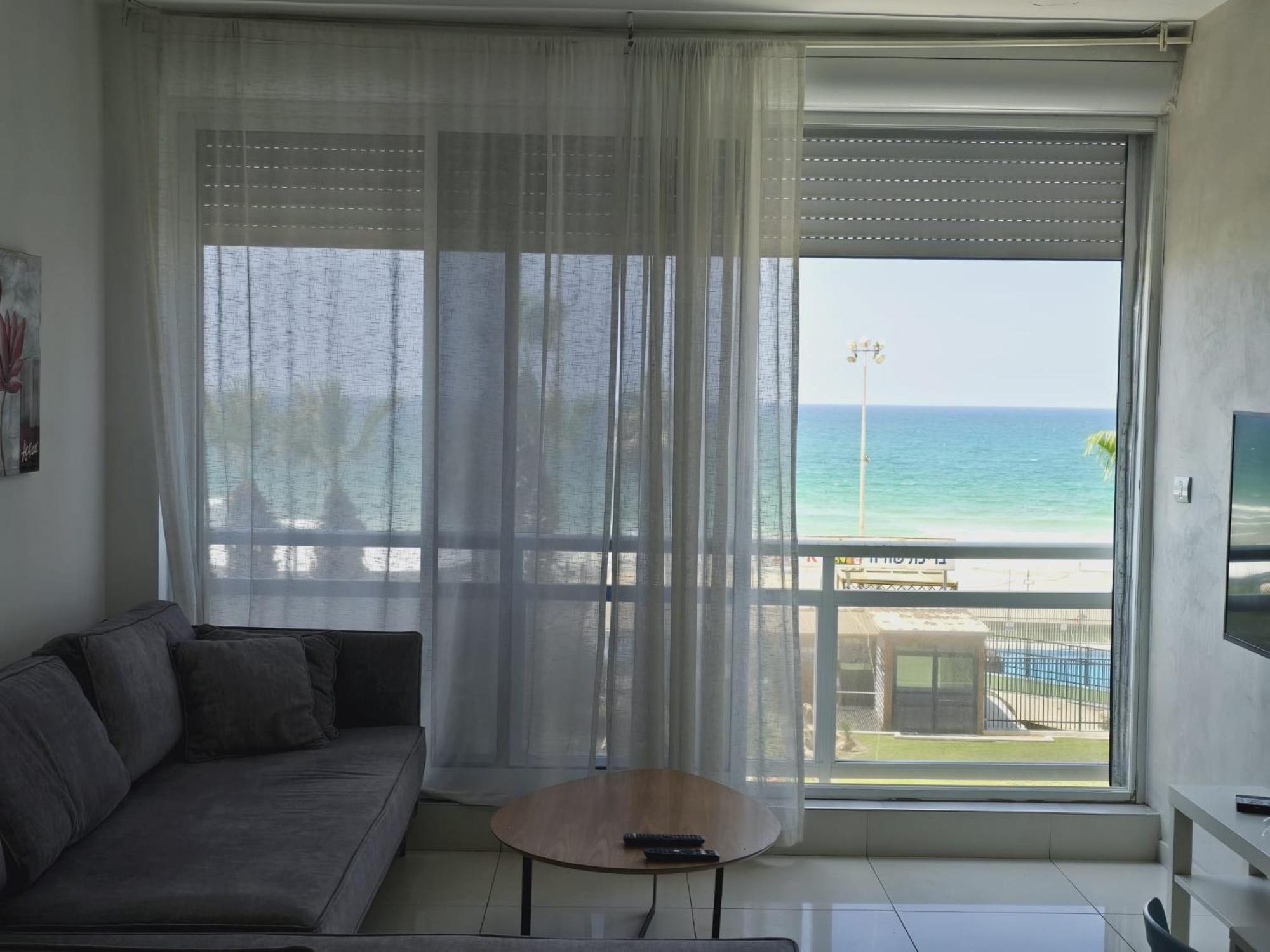 Gk Apartment Beauty Bat Yam Exterior photo